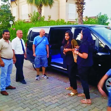 فيلة بارادايس تاون أبيل